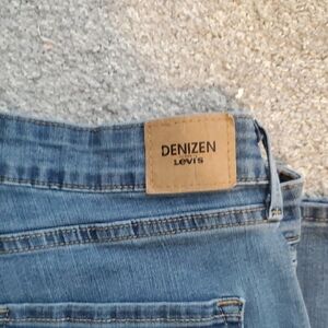 Levi's Denizen High Rise Skinny Blue Jeans